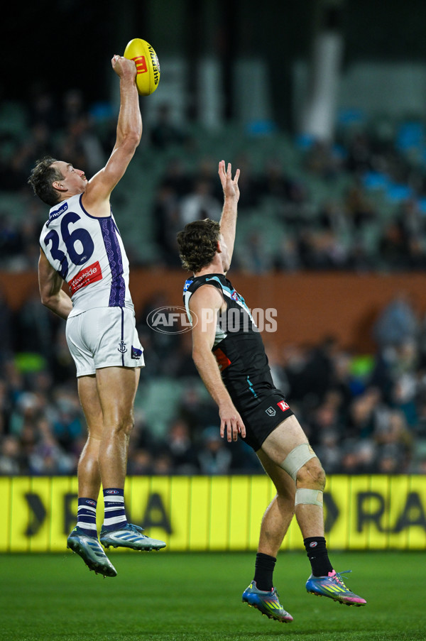 AFL 2025 Round 22 - Port Adelaide v Fremantle - A-61247366