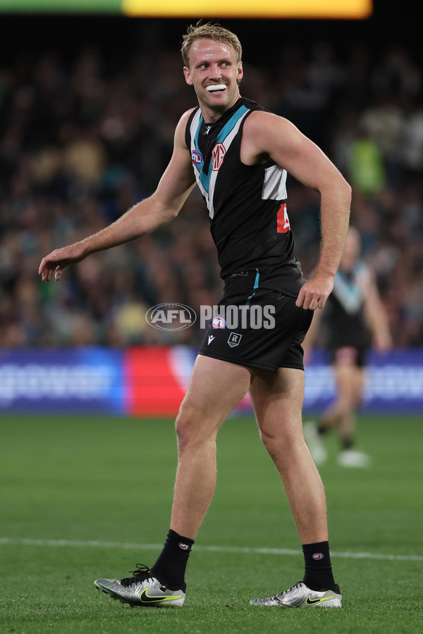 AFL 2025 Round 22 - Port Adelaide v Fremantle - A-61247398
