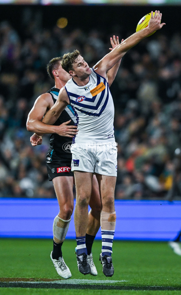 AFL 2025 Round 22 - Port Adelaide v Fremantle - A-61248270