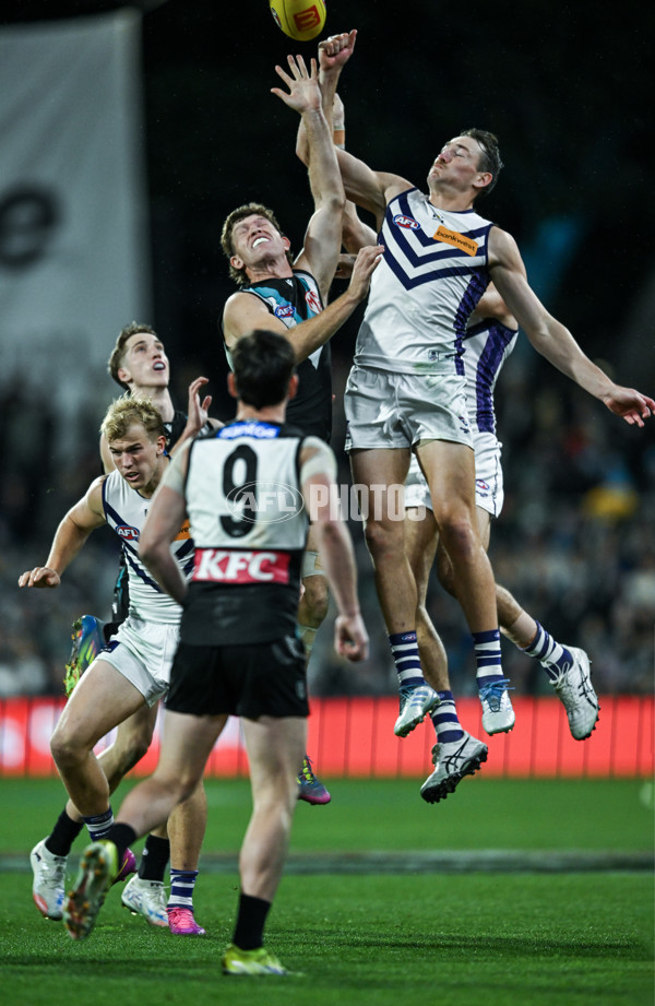 AFL 2025 Round 22 - Port Adelaide v Fremantle - A-61248271