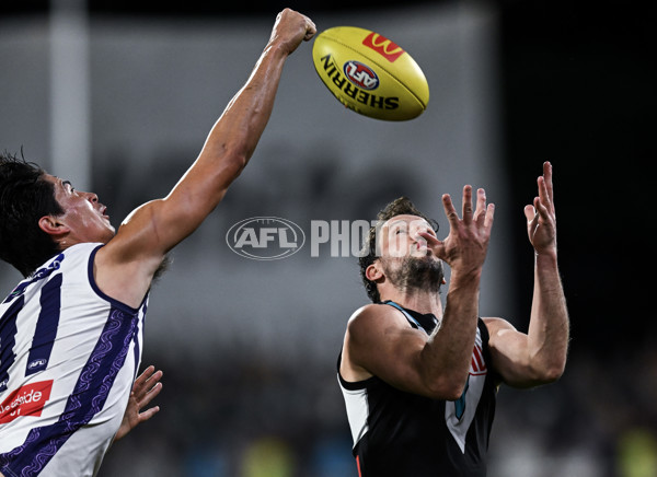 AFL 2025 Round 22 - Port Adelaide v Fremantle - A-61250063
