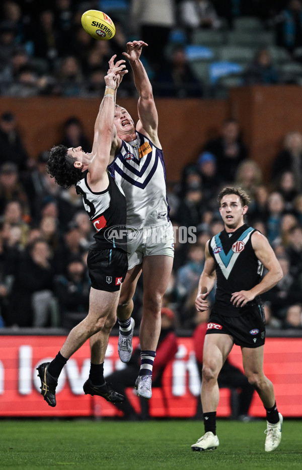 AFL 2025 Round 22 - Port Adelaide v Fremantle - A-61250761