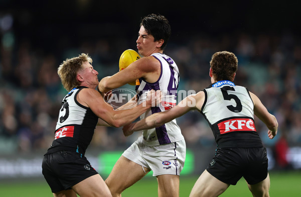 AFL 2025 Round 22 - Port Adelaide v Fremantle - A-61250762