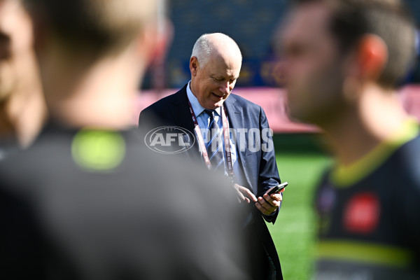 AFL 2025 Round 22 - West Coast v Adelaide - A-61264340