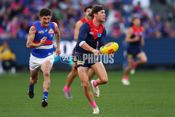AFL 2025 Round 22 - Melbourne v Western Bulldogs - A-61270558