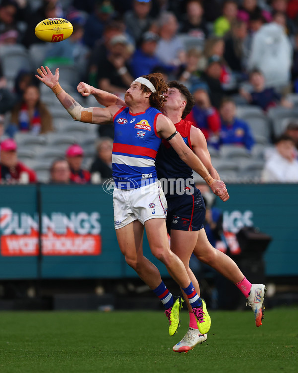 AFL 2025 Round 22 - Melbourne v Western Bulldogs - A-61273418