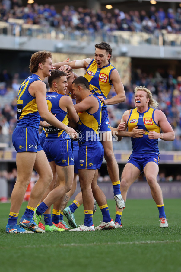AFL 2025 Round 22 - West Coast v Adelaide - A-61278820