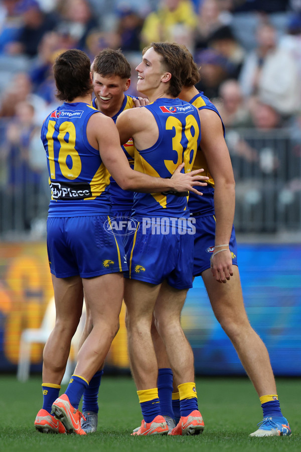 AFL 2025 Round 22 - West Coast v Adelaide - A-61281086