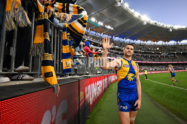 AFL 2025 Round 22 - West Coast v Adelaide - A-61284019