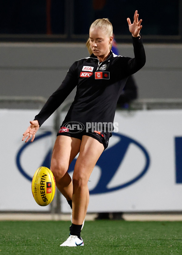 AFLW 2025 Round 01 - Carlton v Collingwood - A-61328245