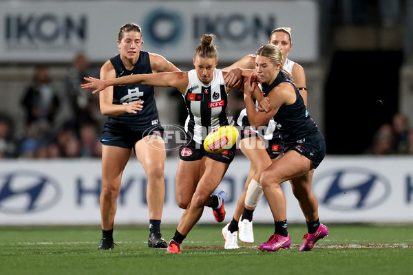 AFLW 2025 Round 01 - Carlton v Collingwood - A-61331150
