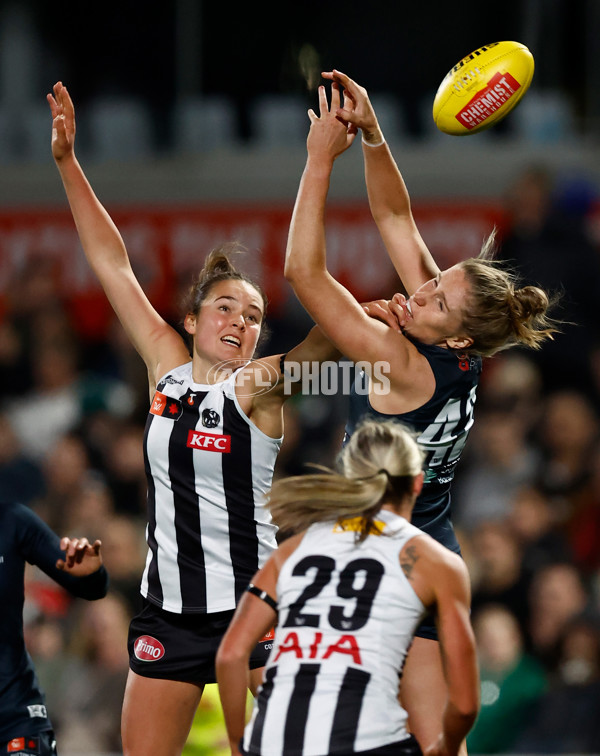 AFLW 2025 Round 01 - Carlton v Collingwood - A-61331177