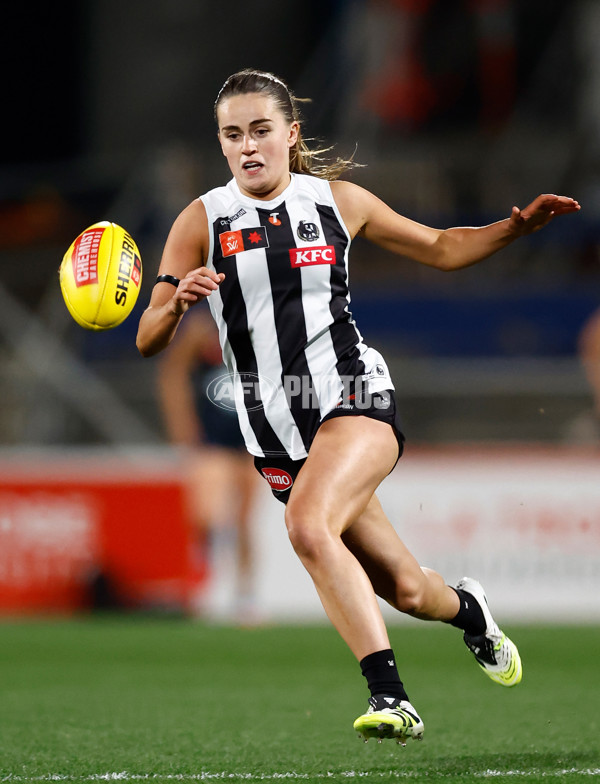 AFLW 2025 Round 01 - Carlton v Collingwood - A-61331202