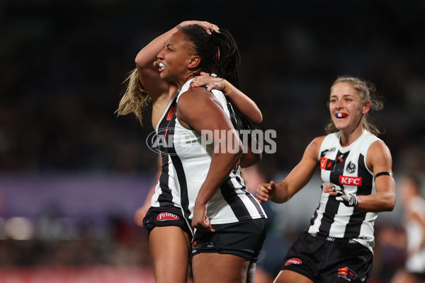 AFLW 2025 Round 01 - Carlton v Collingwood - A-61331853