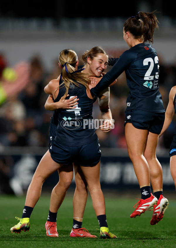 AFLW 2025 Round 01 - Carlton v Collingwood - A-61331871