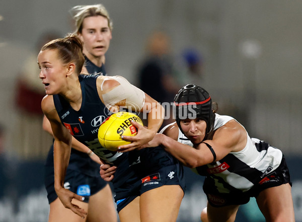 AFLW 2025 Round 01 - Carlton v Collingwood - A-61331918