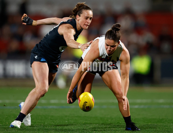 AFLW 2025 Round 01 - Carlton v Collingwood - A-61331936