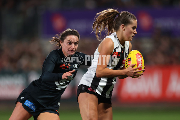 AFLW 2025 Round 01 - Carlton v Collingwood - A-61334118