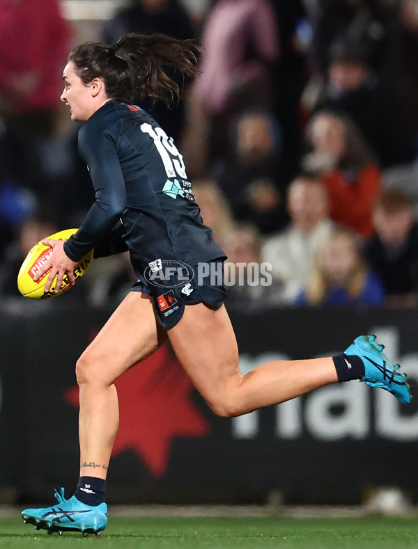 AFLW 2025 Round 01 - Carlton v Collingwood - A-61335076