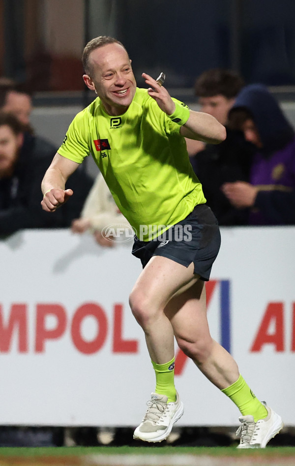 AFLW 2025 Round 01 - Carlton v Collingwood - A-61338187