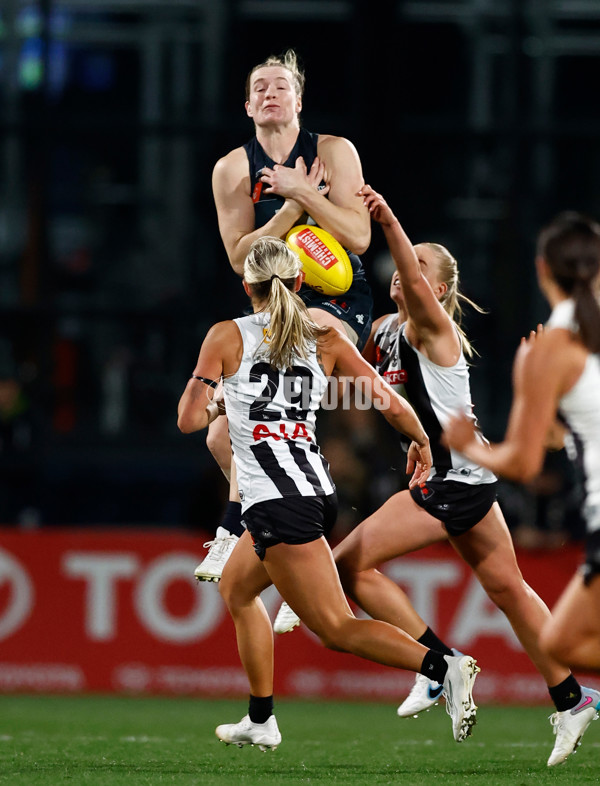 AFLW 2025 Round 01 - Carlton v Collingwood - A-61338194