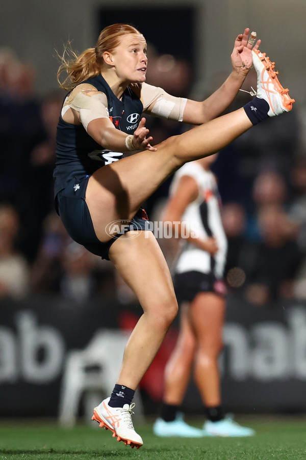 AFLW 2025 Round 01 - Carlton v Collingwood - A-61340162