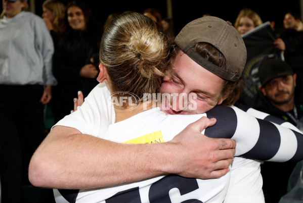 AFLW 2025 Round 01 - Carlton v Collingwood - A-61340200