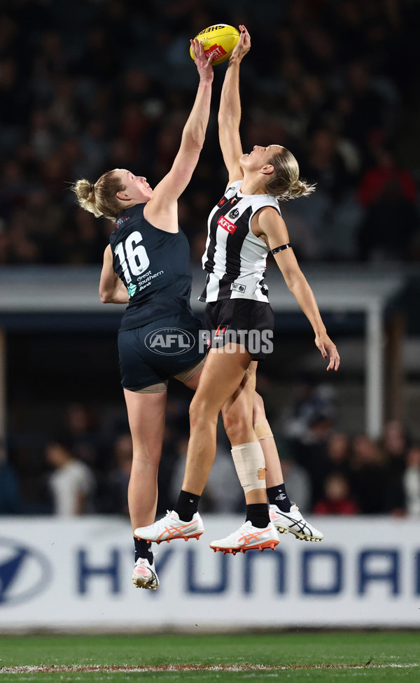 AFLW 2025 Round 01 - Carlton v Collingwood - A-61341225