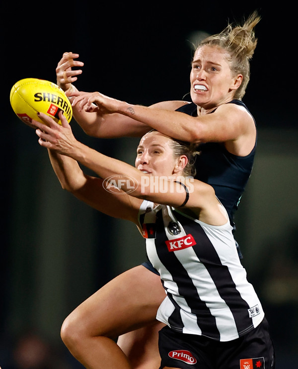 AFLW 2025 Round 01 - Carlton v Collingwood - A-61343611