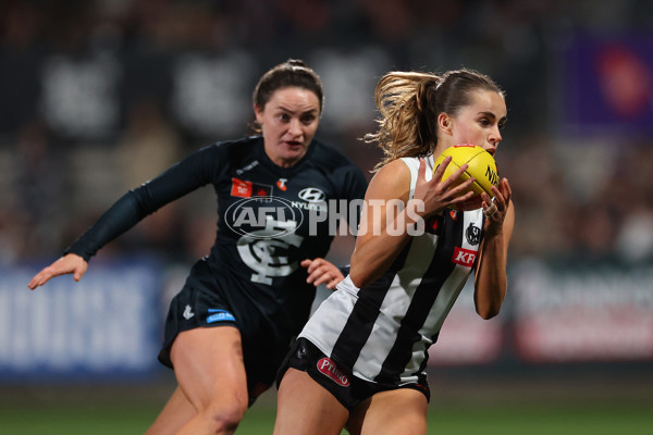 AFLW 2025 Round 01 - Carlton v Collingwood - A-61354277