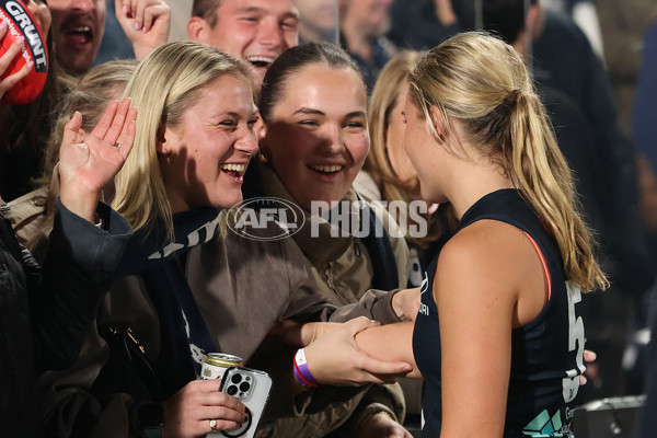 AFLW 2025 Round 01 - Carlton v Collingwood - A-61354285