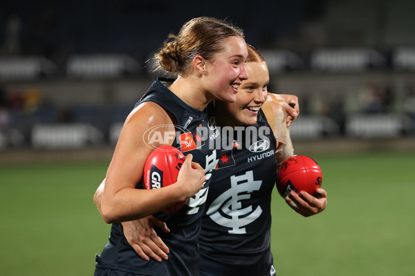 AFLW 2025 Round 01 - Carlton v Collingwood - A-61354293