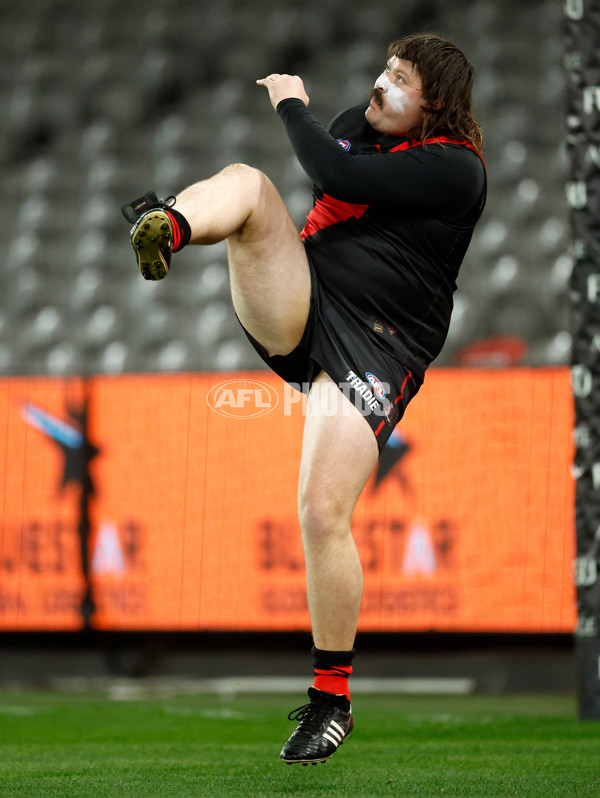 AFL 2025 Round 23 - Essendon v St Kilda - A-61366791