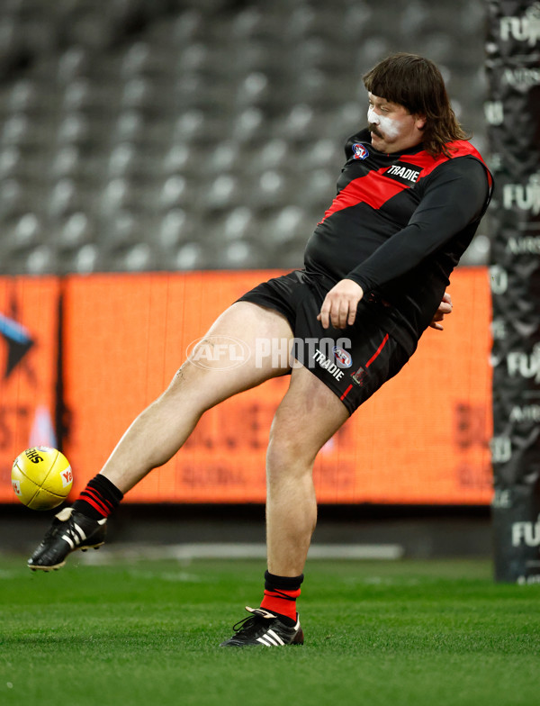 AFL 2025 Round 23 - Essendon v St Kilda - A-61367262