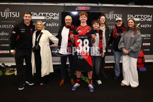 AFL 2025 Round 23 - Essendon v St Kilda - A-61368550