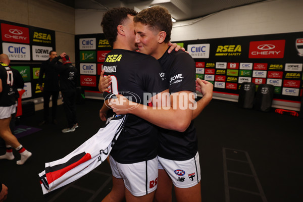 AFL 2025 Round 23 - Essendon v St Kilda - A-61368556