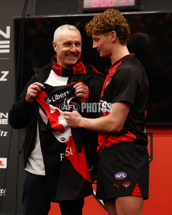 AFL 2025 Round 23 - Essendon v St Kilda - A-61369630