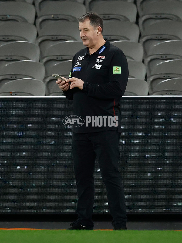 AFL 2025 Round 23 - Essendon v St Kilda - A-61369649
