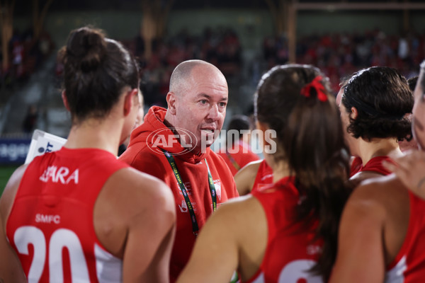 AFLW 2025 Round 01 - Sydney v Richmond - A-61371167