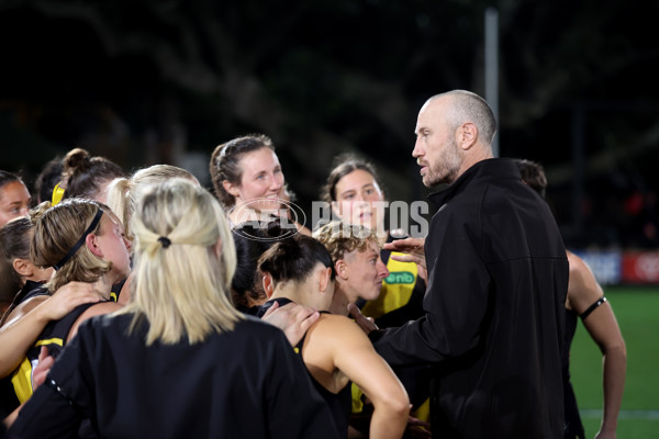 AFLW 2025 Round 01 - Sydney v Richmond - A-61371168