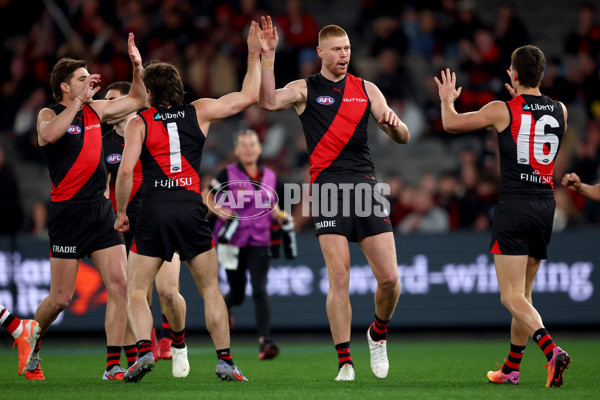 AFL 2025 Round 23 - Essendon v St Kilda - A-61372525