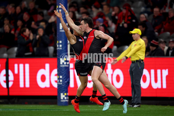 AFL 2025 Round 23 - Essendon v St Kilda - A-61372530