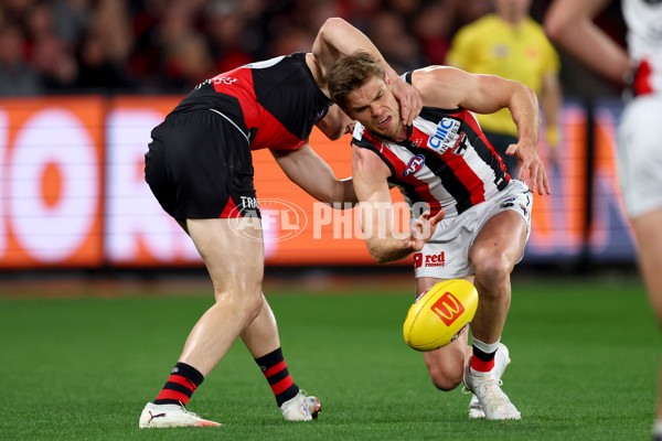 AFL 2025 Round 23 - Essendon v St Kilda - A-61375383