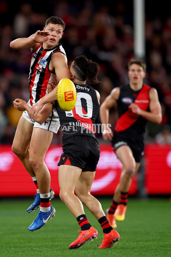 AFL 2025 Round 23 - Essendon v St Kilda - A-61375425