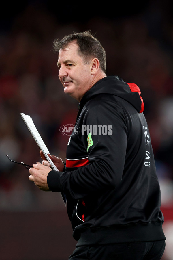 AFL 2025 Round 23 - Essendon v St Kilda - A-61375456