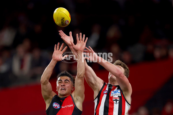 AFL 2025 Round 23 - Essendon v St Kilda - A-61376903