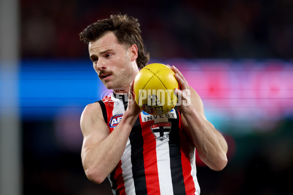 AFL 2025 Round 23 - Essendon v St Kilda - A-61376916
