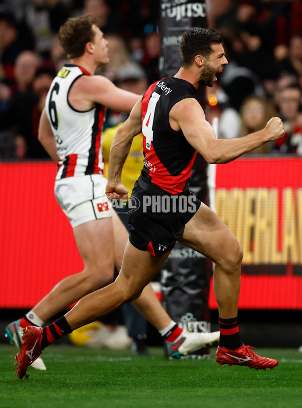 AFL 2025 Round 23 - Essendon v St Kilda - A-61376941