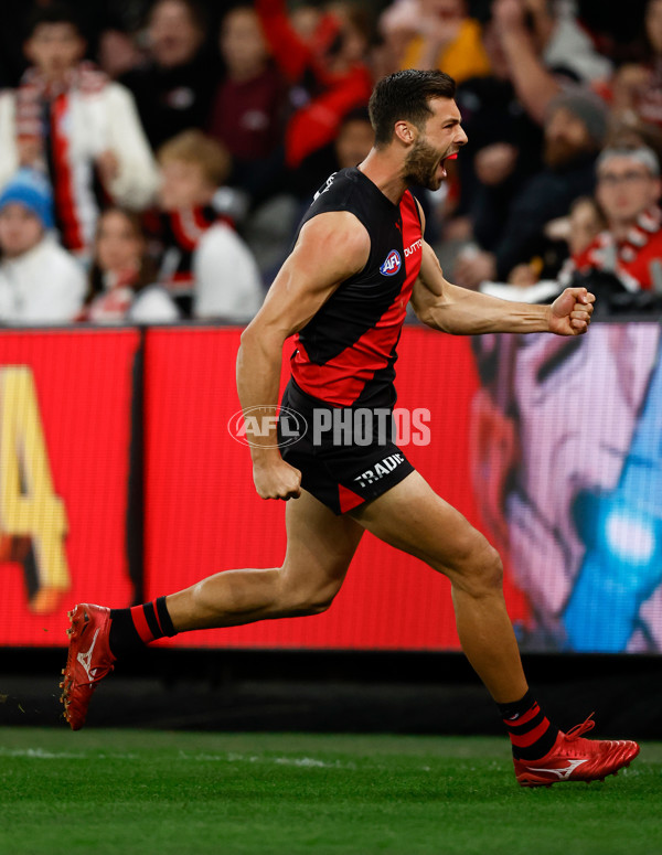 AFL 2025 Round 23 - Essendon v St Kilda - A-61376942