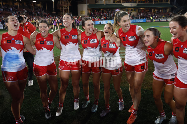 AFLW 2025 Round 01 - Sydney v Richmond - A-61378373